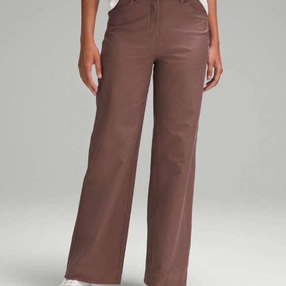 EUC LULULEMON City Sleek 5 Pocket High-Rise Wide-Leg Pant - Size 31 - Picture 1 of 5